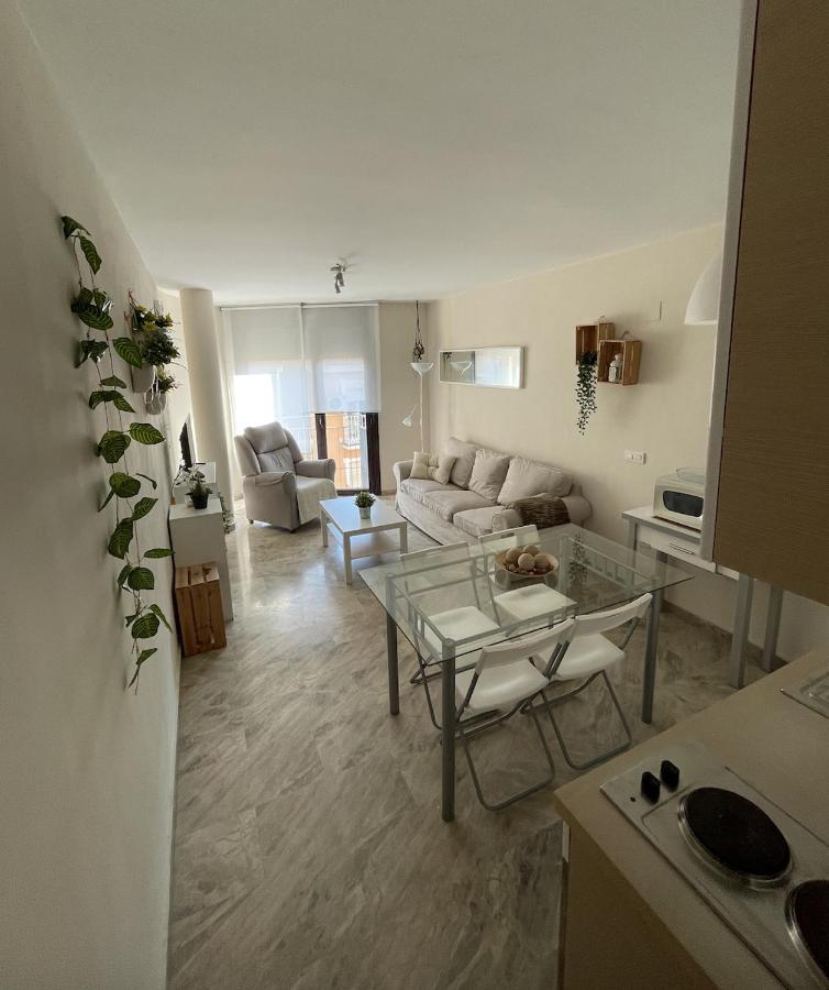 Luminoso Y Coqueto Apartamento En Málaga Dış mekan fotoğraf